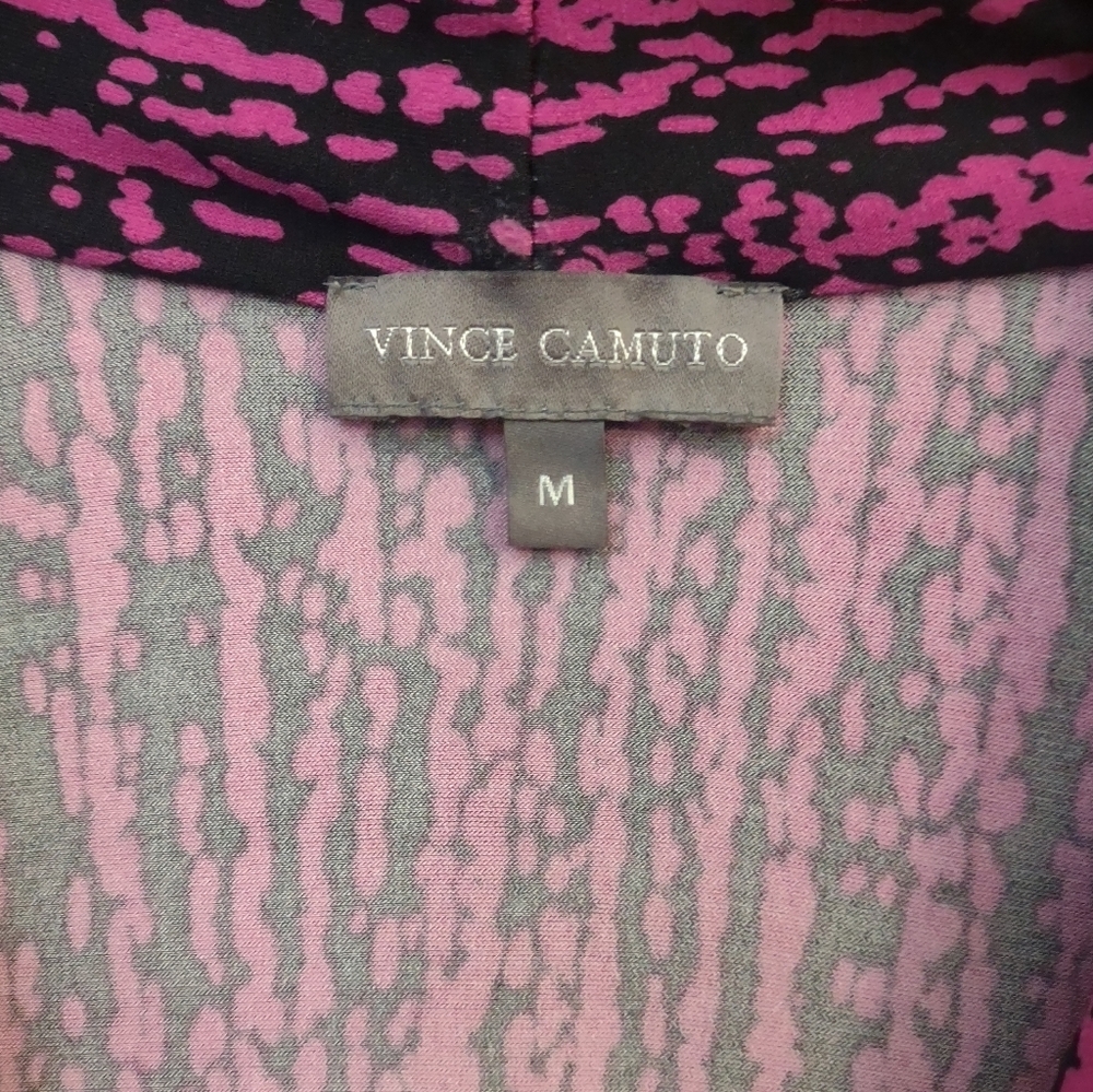 Vince Camuto Fuchsia Black Abstract Ruched Sides Stretch V-Neck 3/4 Sleeve Top - Picture 6 of 13